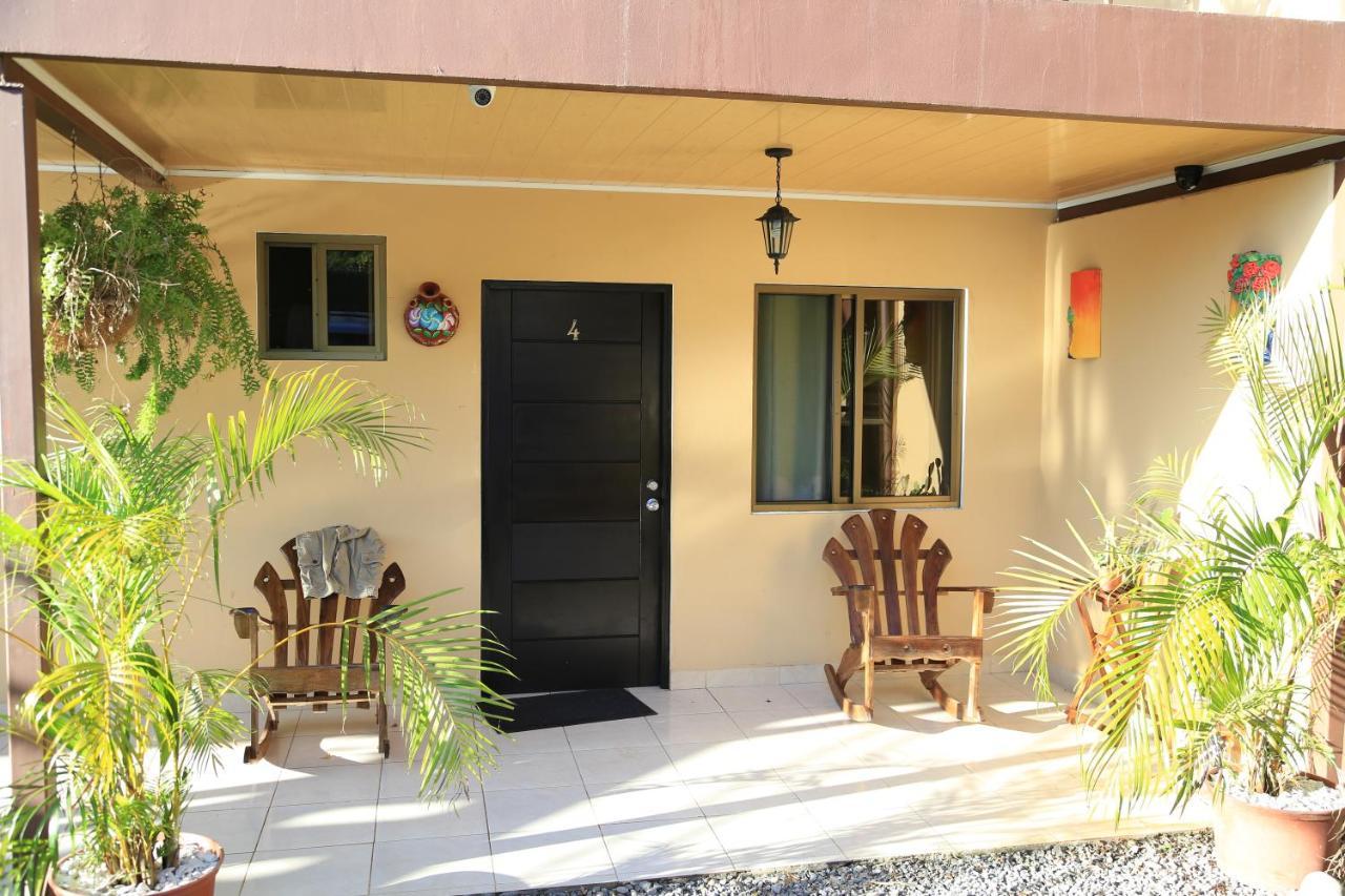 Roxy'S Bed & Breakfast Boca Chica Exterior foto